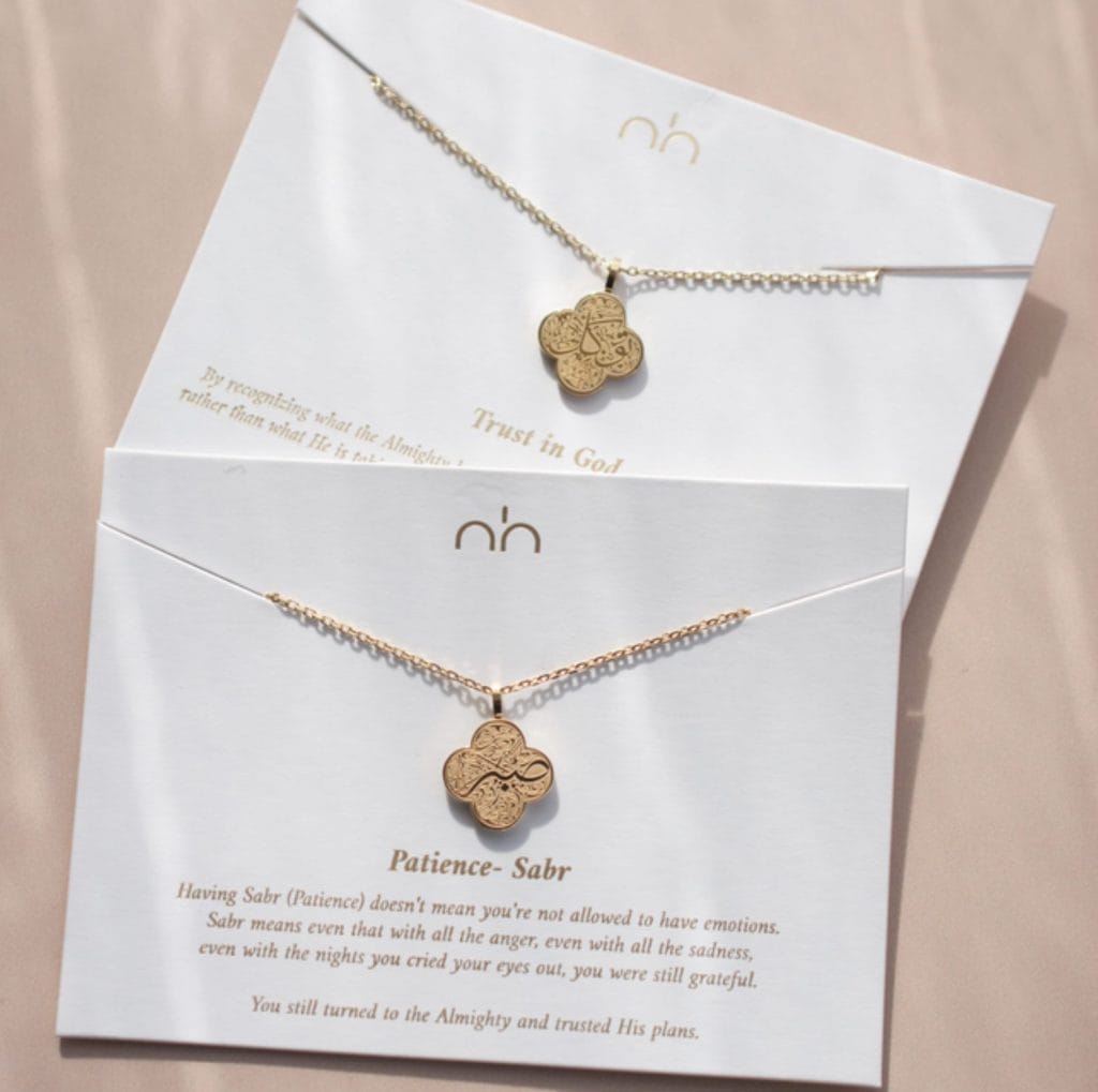 Islamic Arabic Calligraphy Clover Necklace 1